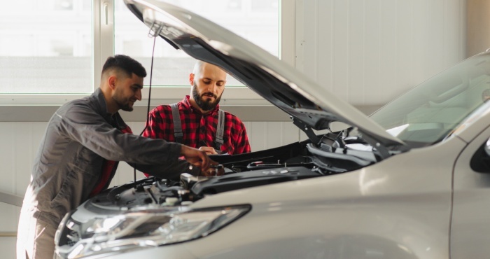 auto manufacturer