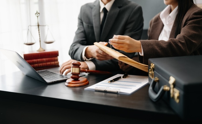  Legal Assistance
