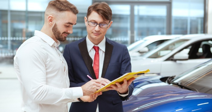 manufacturer, dealer 
