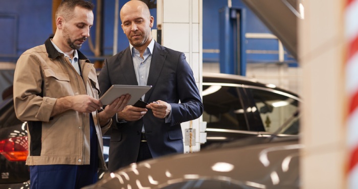 Manufacturer and Dealer Communications: